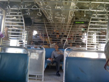 India,Bombay,Mumbai,Colaba,train